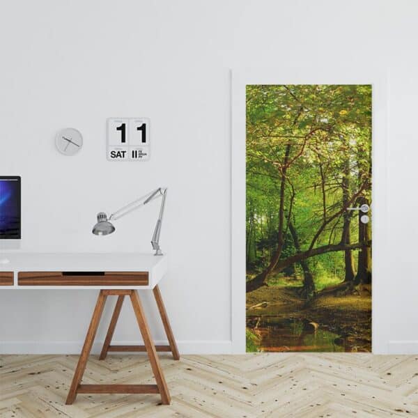 Adesivo per porta Ruscello nella foresta