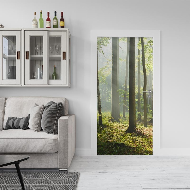 Adesivo per porta Alba nella foresta
