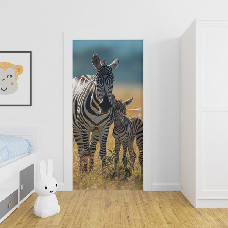 Adesivo per porta Zebra con cucciolo