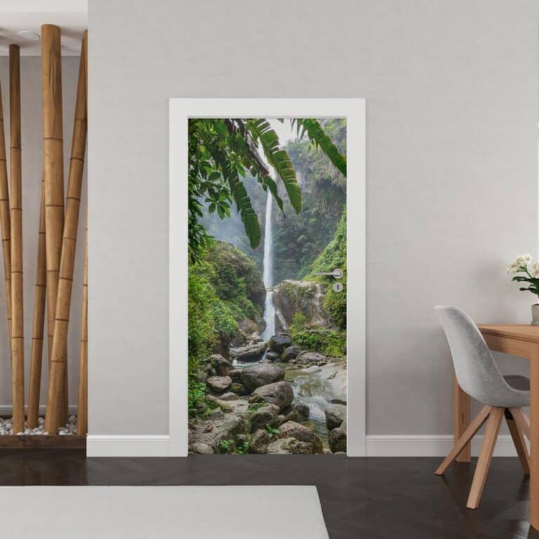 Adesivo per porta Cascata sulle rocce